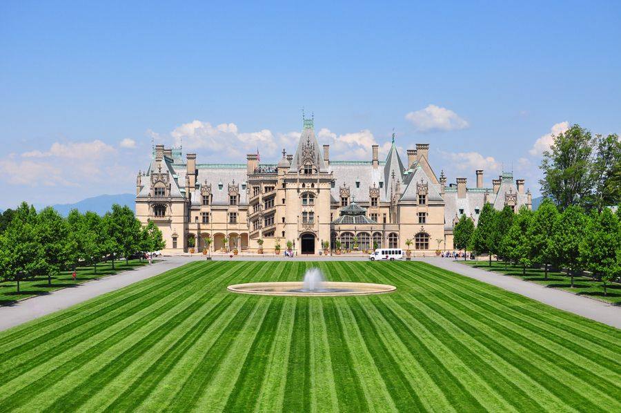 Biltmore House, Asheville, the Chateauesque front facade
